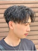センターパート波巻きパーマスパイラルパーマツイストスパイラル
