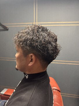 ヤスムラ(YASUMURA) ツイストスパイラルパーマ