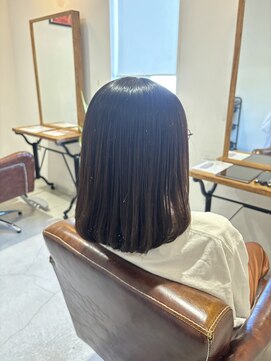 チェック アンド チャック(Check&Chack) ミディアムボブ