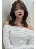 韓国風くびれレイヤーカット×グレージュ×透明感ブラウン川又