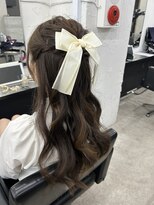 プライズ 所沢プロぺ通り店(prize)&nbsp;卒業式ヘアアレンジ ハーフアップ 所沢