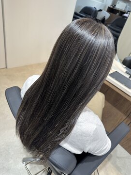 ノド(nodo.) 白髪ぼかしハイライト