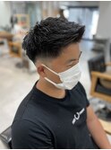 短髪フェードスタイル