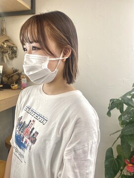 イット(it.) it.yui 韓国風 インナーカラー ケアブリーチ ボブ