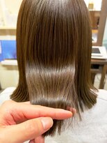 オンスター(ONSTAR)&nbsp;20代30代40代髪質改善カラーミルクティーベージュ艶感ボブヘアー