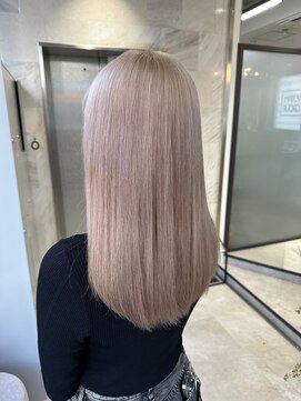 リリー(Lilley) 天神髪質改善/韓国/韓国風/天神韓国ヘア/顔まわり/前髪カット