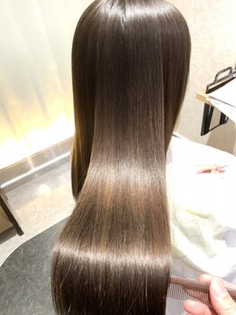 ヘアーギャラリー エムツー 北浅井店 ヘアーギャラリーM・2の写真/髪質改善メニューで髪の芯から美しく。一人一人に合わせた施術で、艶と潤いのある艶髪に！