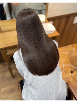 アンダーバーホワイト モデ 富田林店(_WHITE mode) 20代30代大人可愛い髪質改善ダークアッシュ