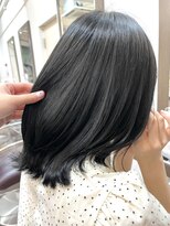 ヘアーアンドメイク ビス(HAIR&MAKE bis)&nbsp;ブルーブラック/ダークグレー【黒田あさみ】