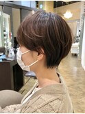 大人可愛い20代30代40代50代黒髪前下がりショートボブ/鹿児島