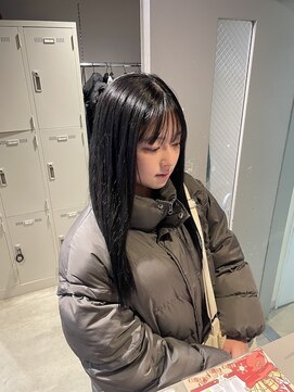 ユナイテッド 横浜(UNITED) 【植村優梨指名限定】ブルーブラック/横浜美容室