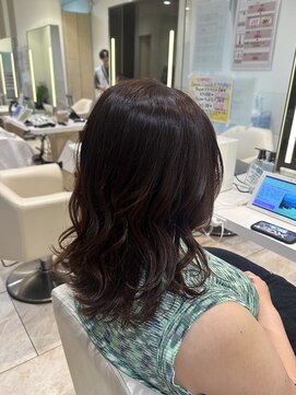 ケンジ 平塚 アネッタ(KENJE annetta) 艶髪/Aujuaトリートメント