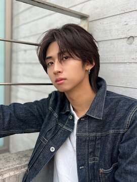 スペイディック 中目黒(SPADIC) メンズヘア/長めセンター分けスタイル