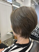 ミスク(misc)&nbsp;白髪ぼかしショート