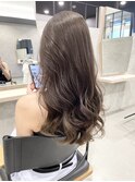 《FRAME central》オリーブベージュ×韓国風巻き髪ロング