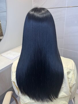 ミズチャーム(Ms.CHARM) 髪質改善/コスメストレート/縮毛矯正/レイヤーカット/外苑前