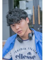 ザローヴ(THEROVE)&nbsp;20代◎黒髪マッシュパーマ×スパイラルパーマ