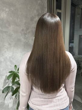 ロイ 梅田(Roy) モーブブラウン/透明感カラー/20代30代秋カラー