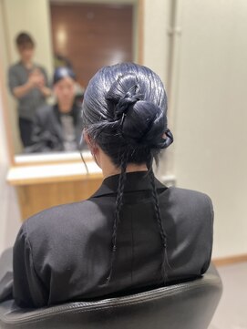 クリック(Click) 黒髪/クラゲヘアー/オリーブグレー/小顔/ココアベージュ/小倉