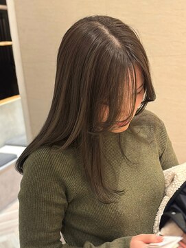 ラフ フロム ガーデン(Laf from GARDEN) オリーブベージュ/大人ガーリー/似合わせカット/韓国風