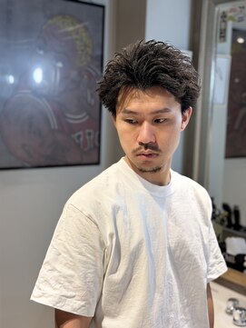 チルチェア 吉祥寺店(CHILL CHAIR) 立ち上げオールバックスタイル〈吉祥寺〉〈メンズ〉〈床屋〉1/31