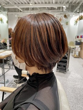 ゼストララ(ZEST Lara) 【YUICHI】丸みショート×酸性縮毛矯正【吉祥寺】