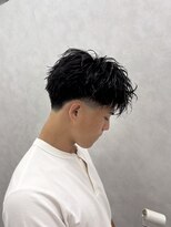 フリップ(Flip)&nbsp;センターパート/スイングショート/テーパーフェード