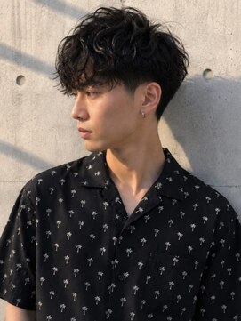 ヴェイン 渋谷(vain) ツーブロック ニュアンスパーマ 刈り上げ マッシュショート 20代