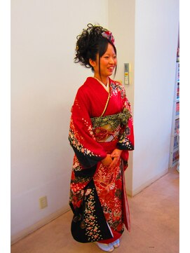 美容室イーナ(e na) 成人式で大人キュート