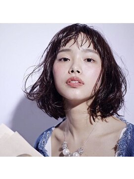 ベル 表参道店(Belle) セミウエットボブ〔Belle表参道〕