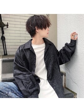 シン(syn) 前髪長め スパイラルマッシュ