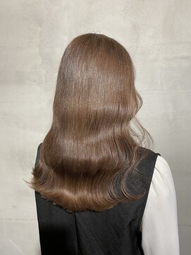 エヴァー(ever) マッシュ/くびれヘア/ビタミンカラー[表参道駅/原宿駅]