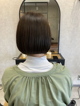 ヌーク(nuuk) Bob×カーキ