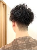 スパイラルパーマ×ツーブロックマッシュ