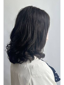 ヘア イノウエ HAIR INOUE 毛先のエアリーパーマ