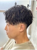 ツイストスパイラルパーマ刈り上げセンターパート2wayフィフス