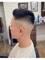 バディーズ(BUDDYS) スキンフェードカット