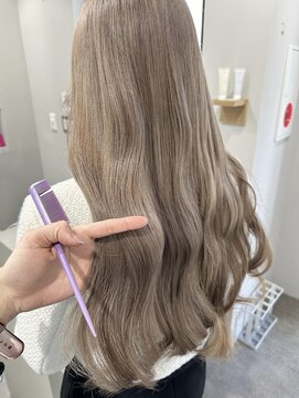 リグ 横浜(Lig.) ミルクティーベージュ/ブリーチ/ニュアンスカラー/アースカラー