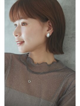 イーゴ(i-go) 切りっぱなしボブ / 外ハネボブ