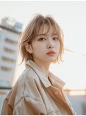 シンプルで洗練されたナチュラルショート