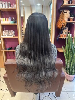 エクステ市場×ノブ 横浜関内店(NOB)の写真/エクステ×カラーのWで透明感ある髪色に♪あなたの理想の"なりたい"が叶います☆コテ巻き仕上げも◎
