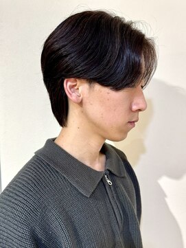 クレビアテン(CreBiA ten_) センターパート　ニュアンスパーマ　韓国ヘア