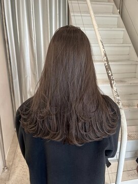 シキ 渋谷(siki) ベージュカラー/ブリーチなしダブルカラー/赤み消し/渋谷/原宿