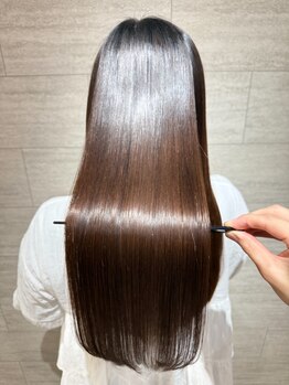 全国でも有数の髪質改善トリートメントを導入！1人1人に合わせたオーダーメイド配合で艶々でまとまる髪へ！