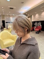 エマビビット 港店(EMA VIVID)&nbsp;ハイトーンベージュとショート