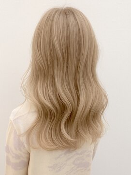 リン モアナバイヘッドライト 武蔵小杉2号店(lynn Moana by HEADLIGHT) lynn【武蔵小杉】#ブリーチ#抜きっぱなしカラー#ブロンドヘア