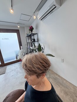 キャリーテ(quali-te)の写真/白髪染めでも明るく艶×透明感あるカラーが続く《MANAPLEX使用のカラーでダメージ軽減》【練馬高野台】