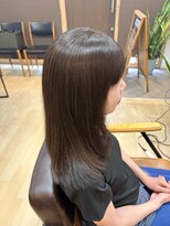 コタ(COTA)&nbsp;艶髪ストレートヘア