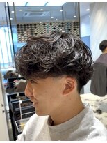 レボ 片町店(Revo) 海外風シャドーパーマ×テーパーフェード!