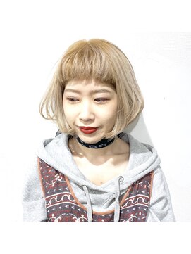 プランクスター(prankster) [prankster]ミルクティベージュのレイヤーボブ